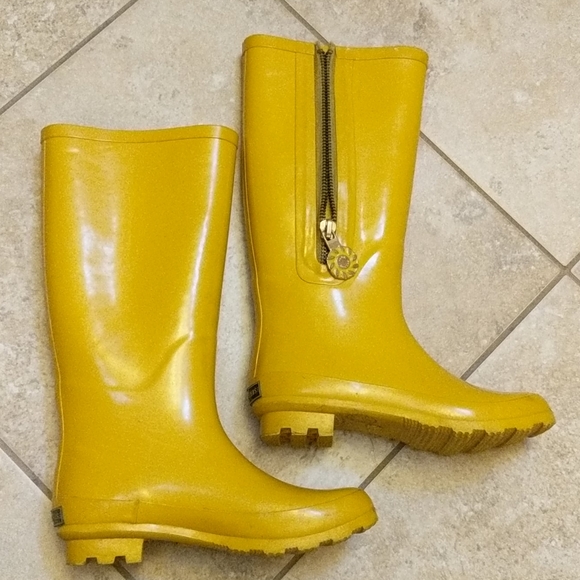 Mustard yellow rain boots Clearance